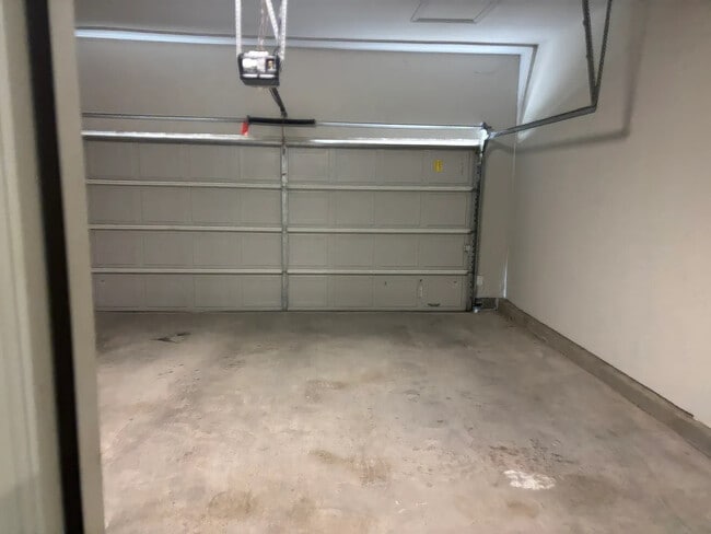 Photo - Room in Townhome on Snapdragon Wy