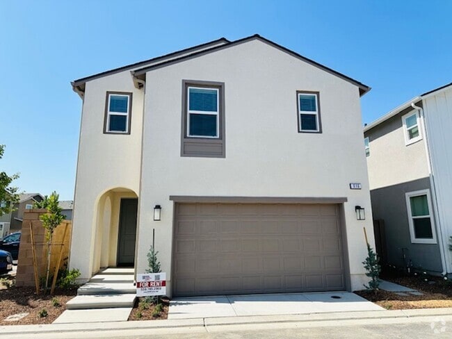 Building Photo - $2,795 Tesoro Viejo, Award Winning Communi... Rental