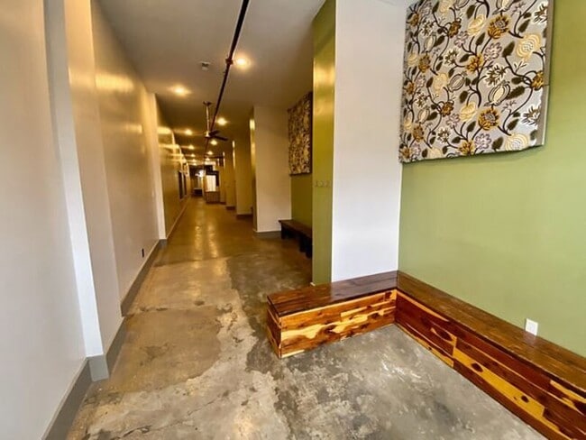 Photo - 2710 Cherokee St Unit Commercial