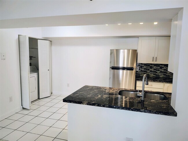 Photo - 5590 NW 61st St Unit 801