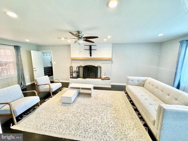 Photo - 11919 Autumnwood Ln