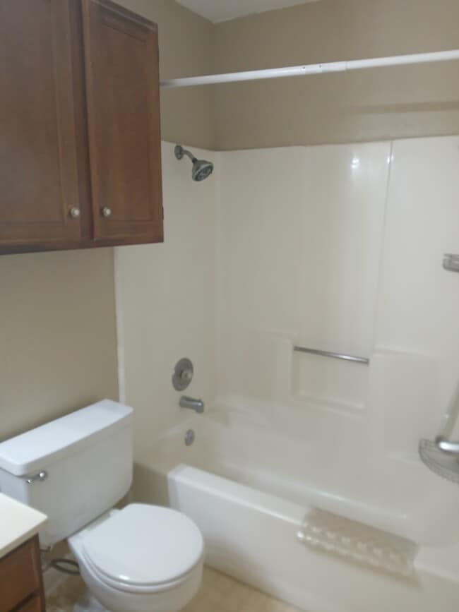 Photo - 5101 Middlecoff Cir Unit 2