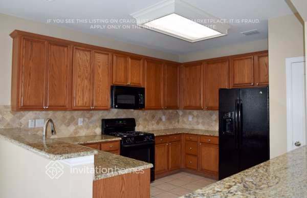 Photo - 3832 Sevenoaks Dr