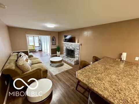 Photo - 10329 N Delaware St