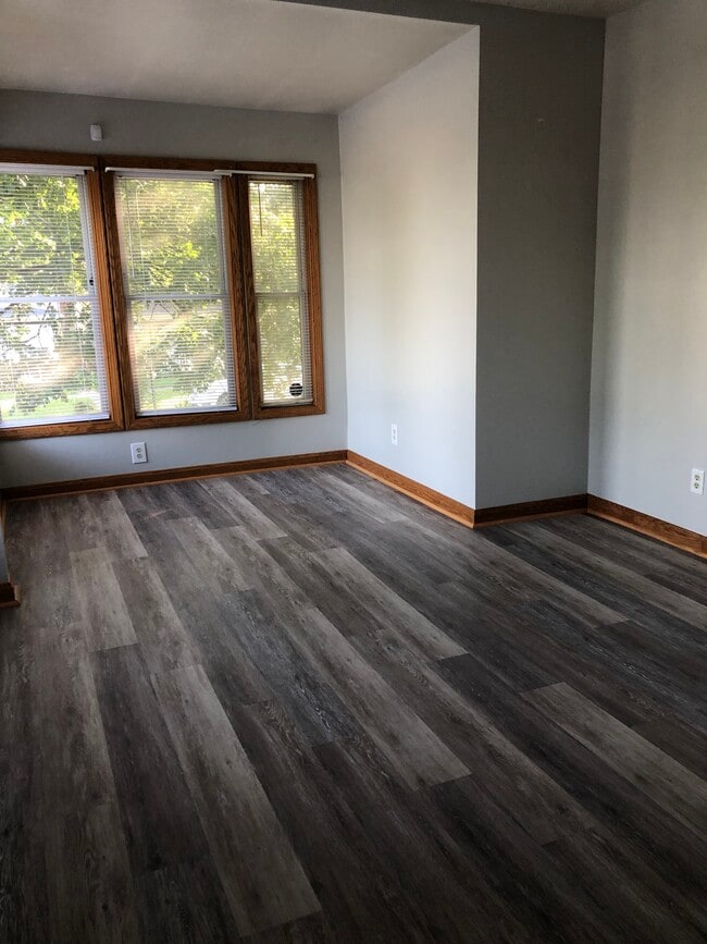 Photo - 102 Parade St Unit 2