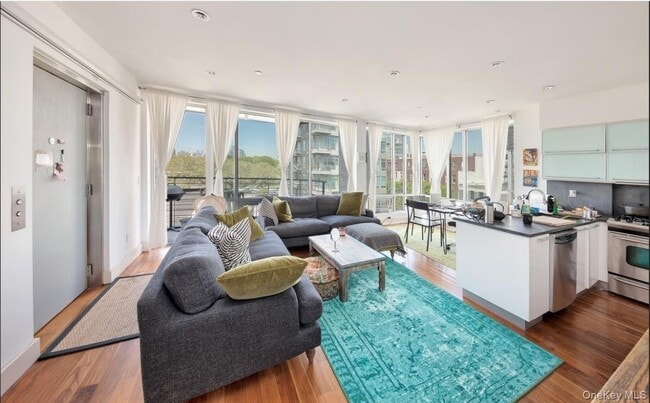 Building Photo - 34 Eckford St Unit 4A Rental