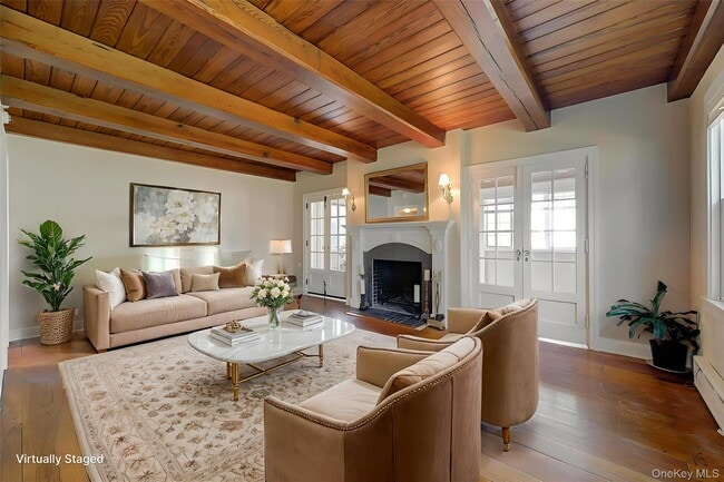 Photo - 246 Park Ave