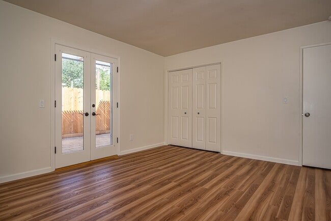 Building Photo - Charming 2 bedroom home in Cuesta by the sea