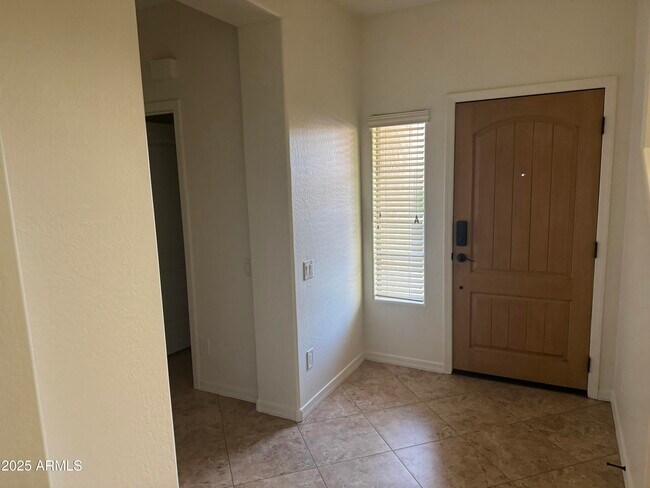 Photo - 3670 E Zachary Dr