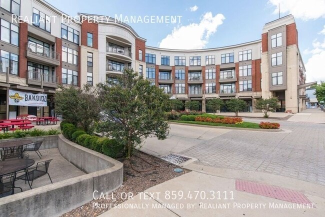 Photo - 650 S Mill St