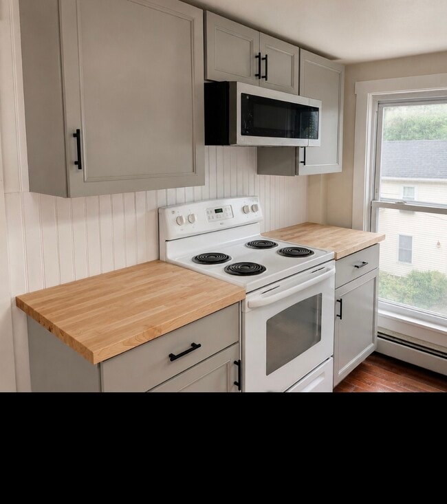 Building Photo - 6 Mt Pleasant St Unit 6