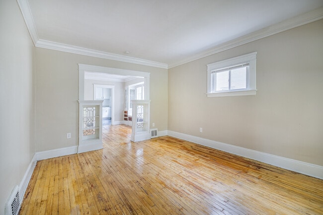 Photo - 12401 Parkhill Ave Unit Up