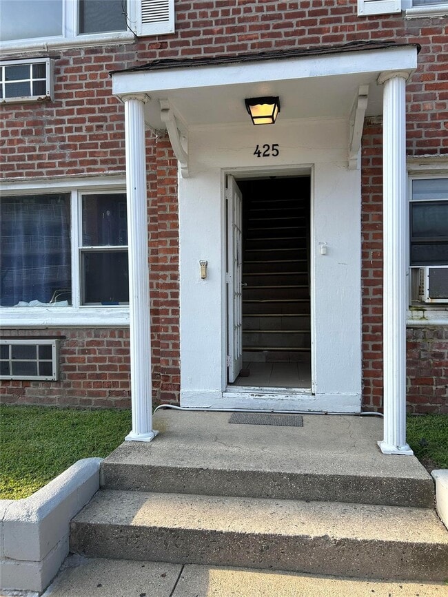 Photo - 431 E Broadway Apartamento Unidad 1A