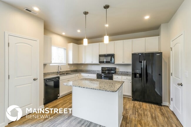 Photo - 111 Ardmore Crossing Dr