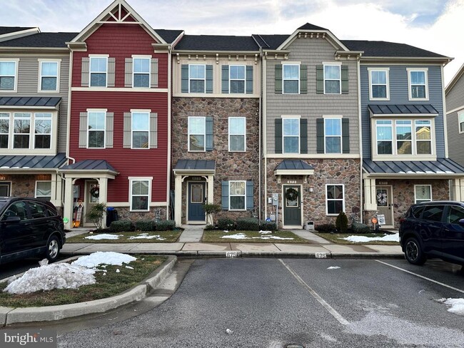 Photo - 675 Ravenwood Dr Townhome