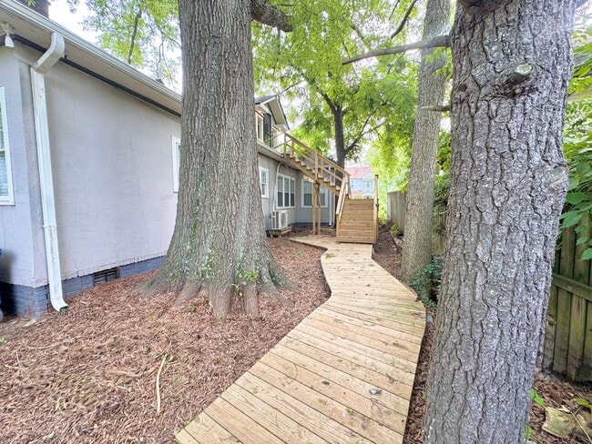 Photo - 638 W Front St Unit B