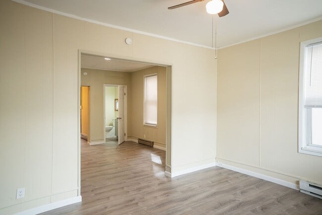 Photo - Spacious 5 Bedroom, 2 bathroom Home in Slatington!
