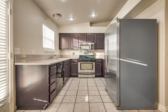 Photo - Beautiful 3 Bedroom, 2 Bathroom Townhouse w/ attached 1 Car Garage & Community Pool.