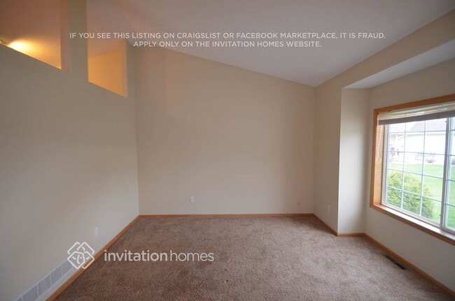 Photo - 3570 Kaiser Ct NE