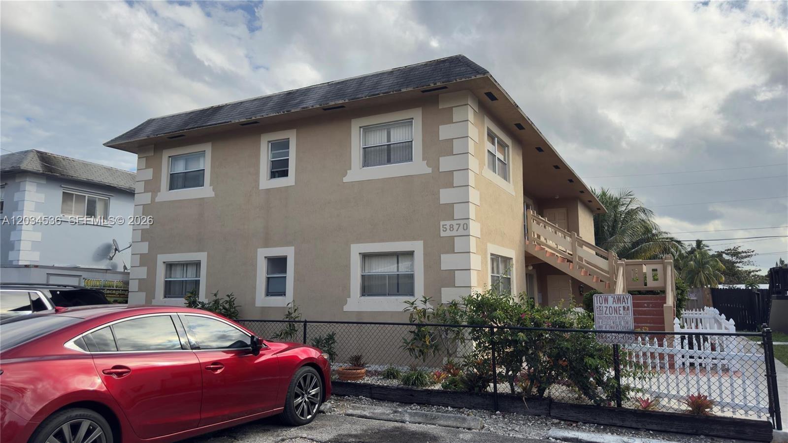 Photo - 5870 NW 16th Pl Unit 2