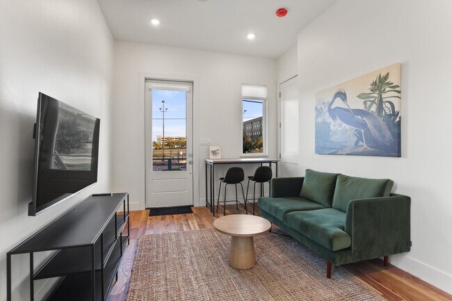 Photo - 501-503 Hendee St.