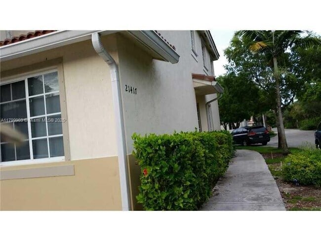 Building Photo - 21417 NW 13th Ct Rental