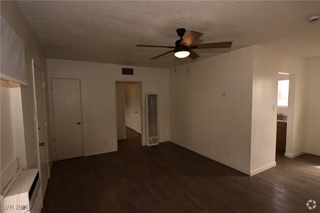 Building Photo - 380 N 13th St Unit 380 Rental