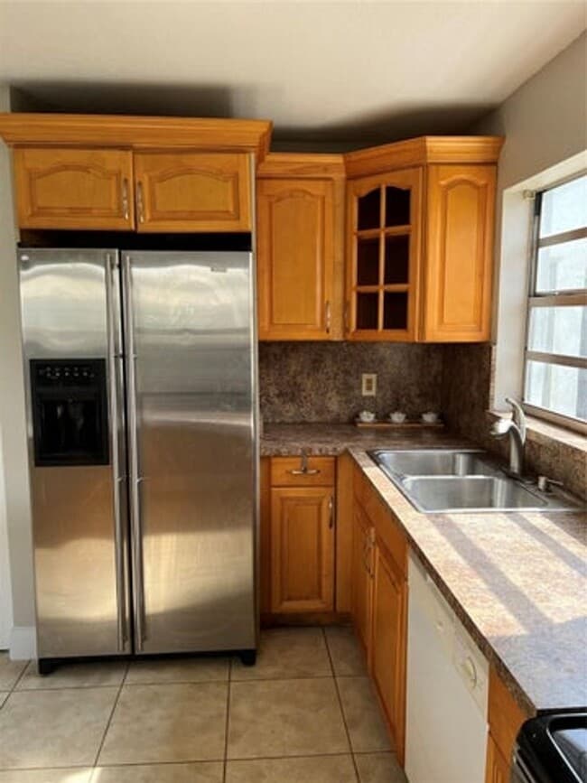 Photo - 8265 NW 192nd Terrace