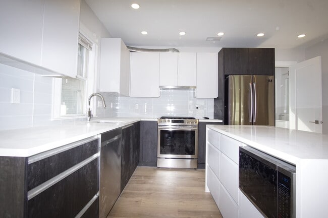 Photo - 3 Evandale Ter Unit 1