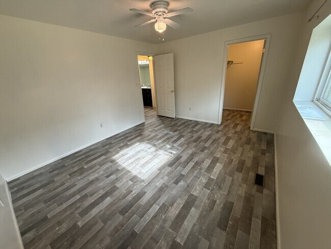 Photo - 445 E 800 N St