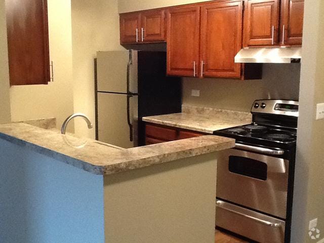 Kitchen - zzz Brookdale on the Park