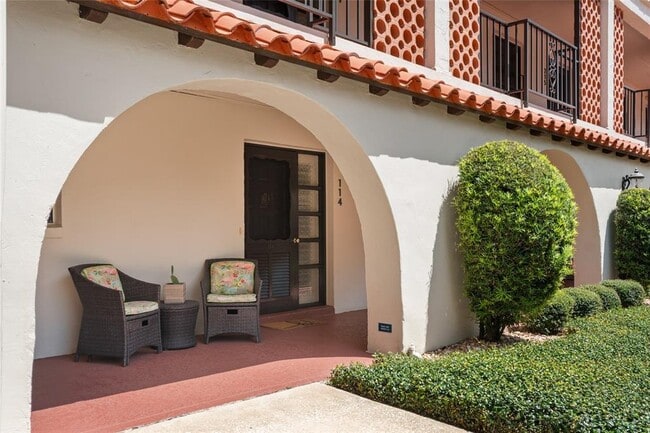 Photo - 104 S Interlachen Ave Unit 114