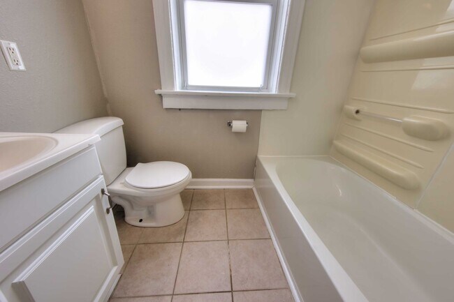 Photo - Charming & Spacious 3-Bedroom Unit with Private Master Suite