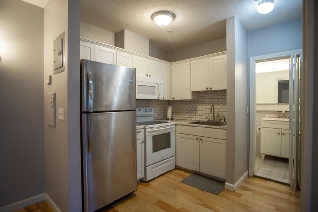 Photo - 3 Tara Dr Unit 4
