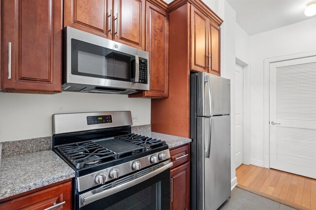 Photo - 172 Culver Ave Unit 407