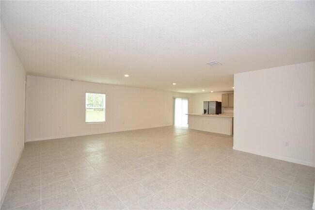 Photo - 6 Lleberry Path