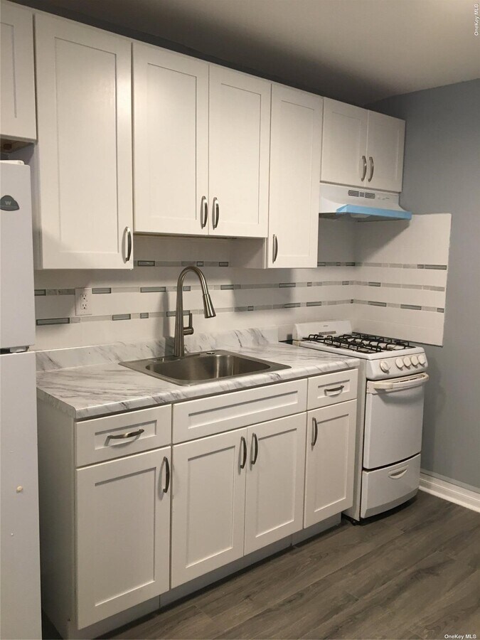 Photo - 1152 East 100th Street