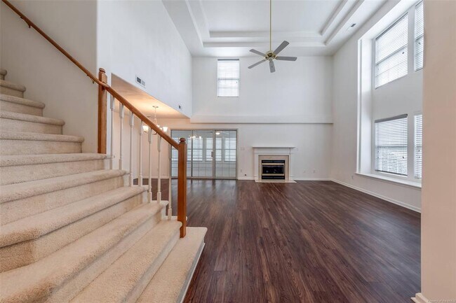 Photo - 108 Waters Edge Dr