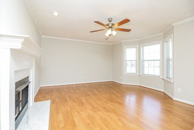 Photo - 1311 Dodd Trail