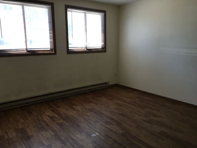 Photo - Adorable 2 Bed/1 Bath Apartment in North L...