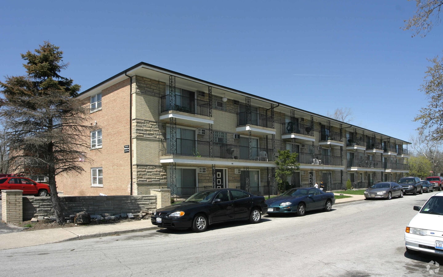 12700-12706 S Aberdeen St - 12700-12706 S Aberdeen St