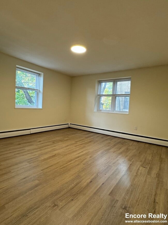 Photo - 38 Higgins St Unit #13