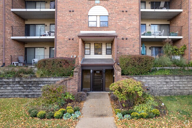 Photo - Chatham Place