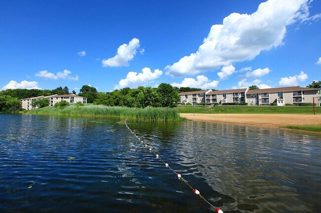 Water's Edge Apartments