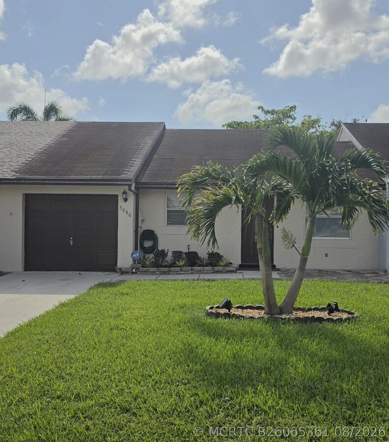 Photo - 5686 Shillington Way