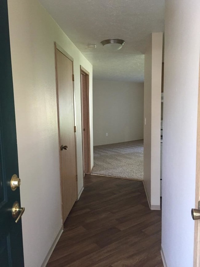 1 Bedroom entry