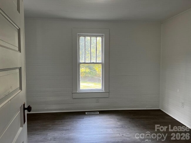 209 Berry Ave