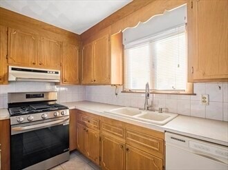 Photo - 8 Bradford St Unit 1