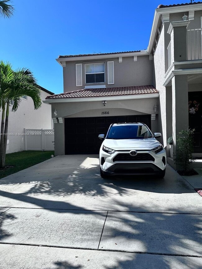 Building Photo - 15816 SW 48th Manor Rental