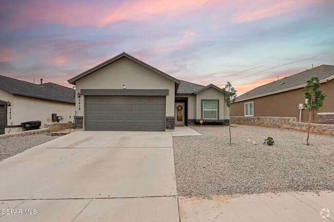Building Photo - 7416 Tamarack Pl Rental
